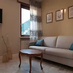 Bellevue Apartment Como